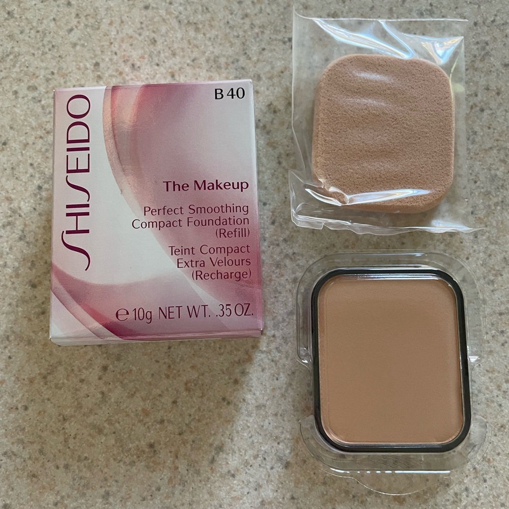 New Shiseido perfect smoothing foundation(Refill)